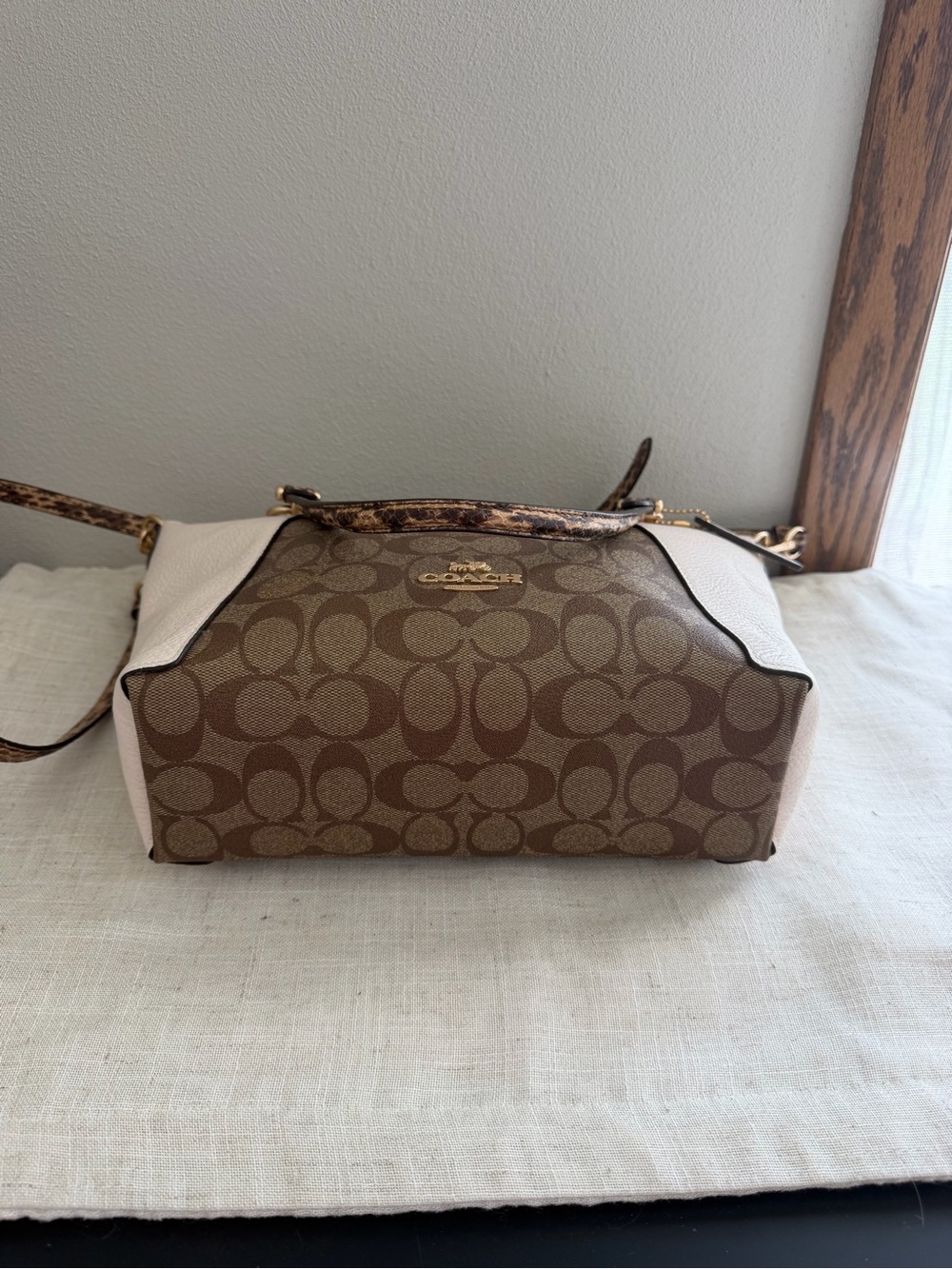 Coach Kacey White Snakeskin Satchel Crossbody Bag In Blocked Signature Canvas - Picture 6 of 15